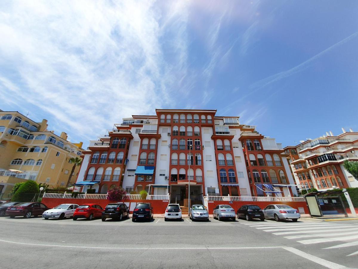 Best House Paola Torrevieja Esterno foto